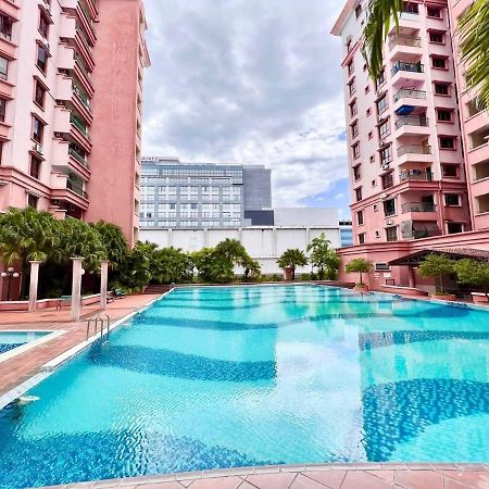 Marina Court Vacation Home 3 Bedrooms - Kota Kinabalu Zewnętrze zdjęcie