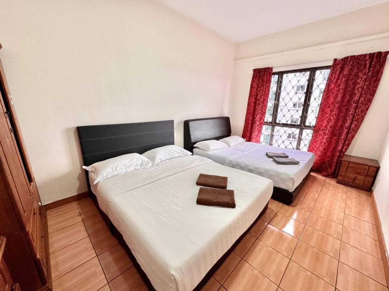 Marina Court Vacation Home 3 Bedrooms - Kota Kinabalu Zewnętrze zdjęcie