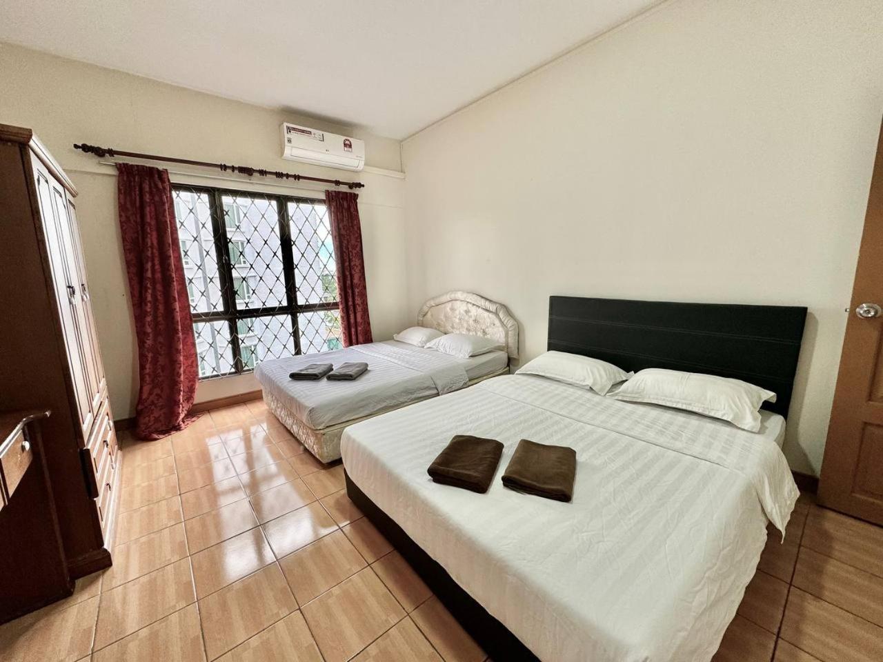 Marina Court Vacation Home 3 Bedrooms - Kota Kinabalu Zewnętrze zdjęcie